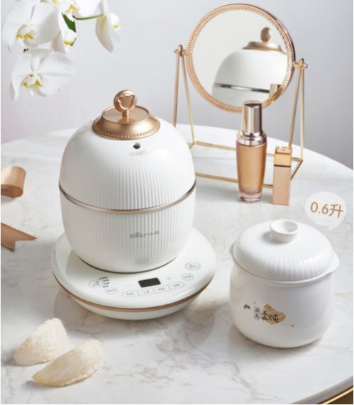 小熊電器養(yǎng)生壺 單身經(jīng)濟(jì)下的爆款，如何為美好生活“添溫”